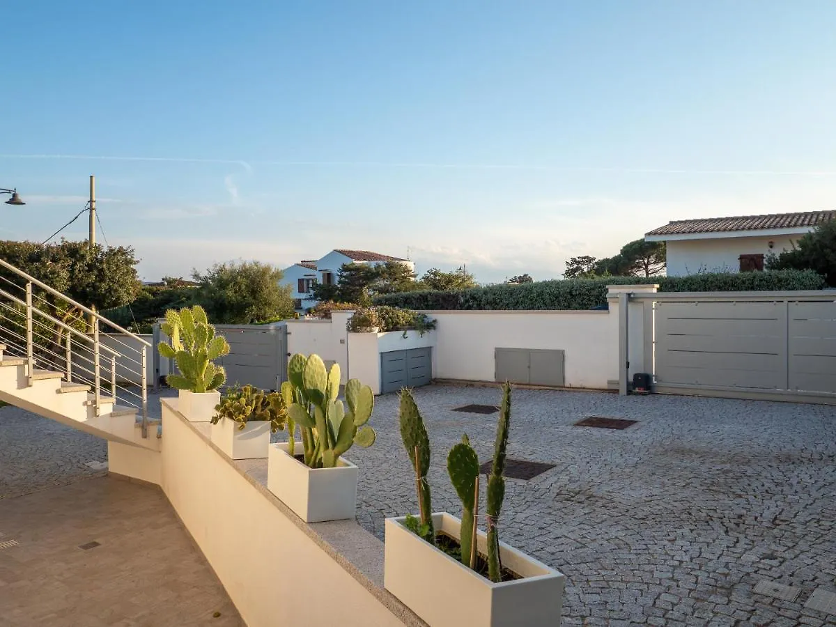 Wlofts 11, 12 & 14 By Klodge Olbia