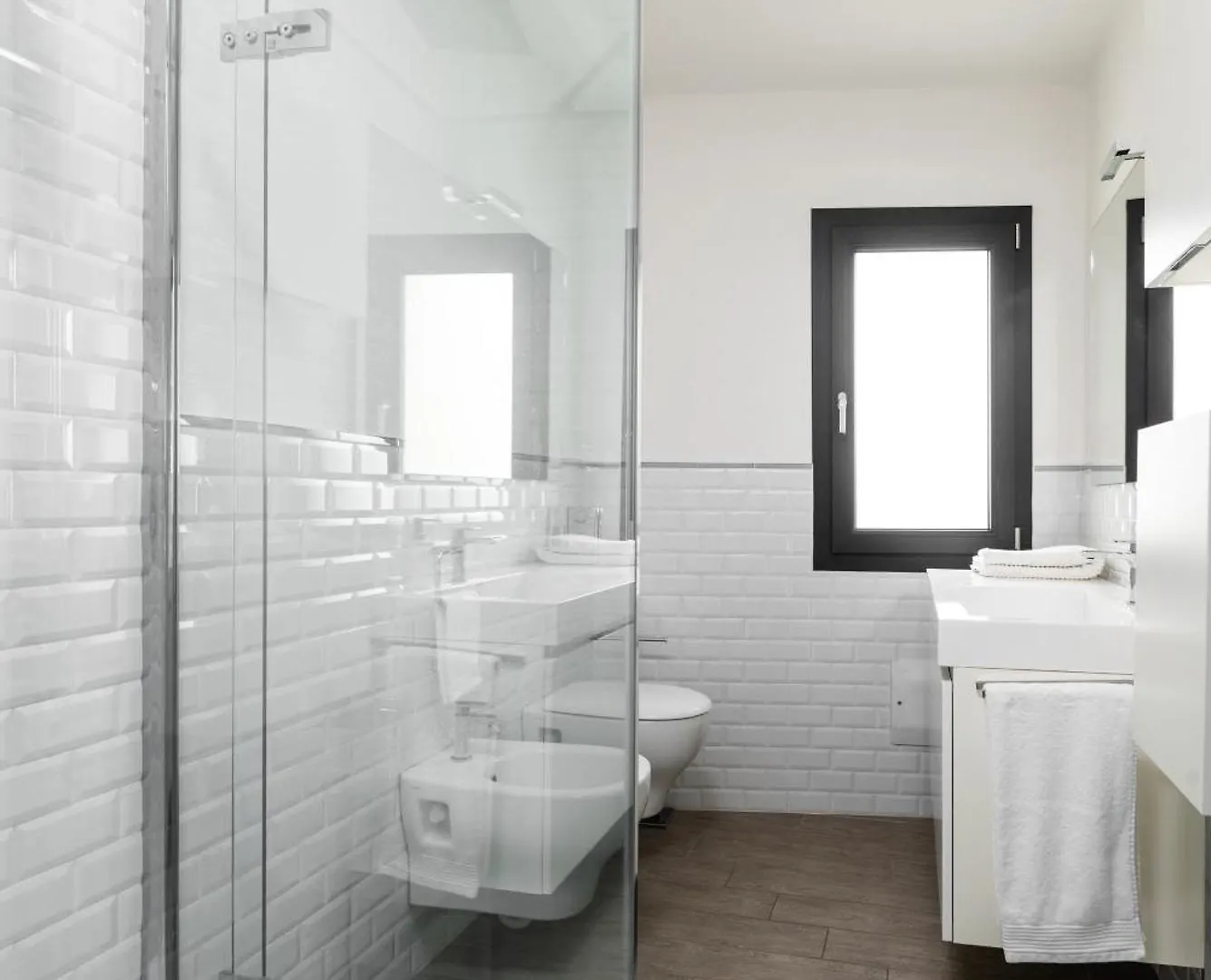 Wlofts 11, 12 & 14 By Klodge Olbia 0*,